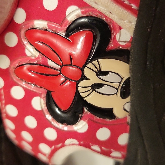 Disney Minnie Mouse red polka dot closed toe sandals - Picture 3 of 7